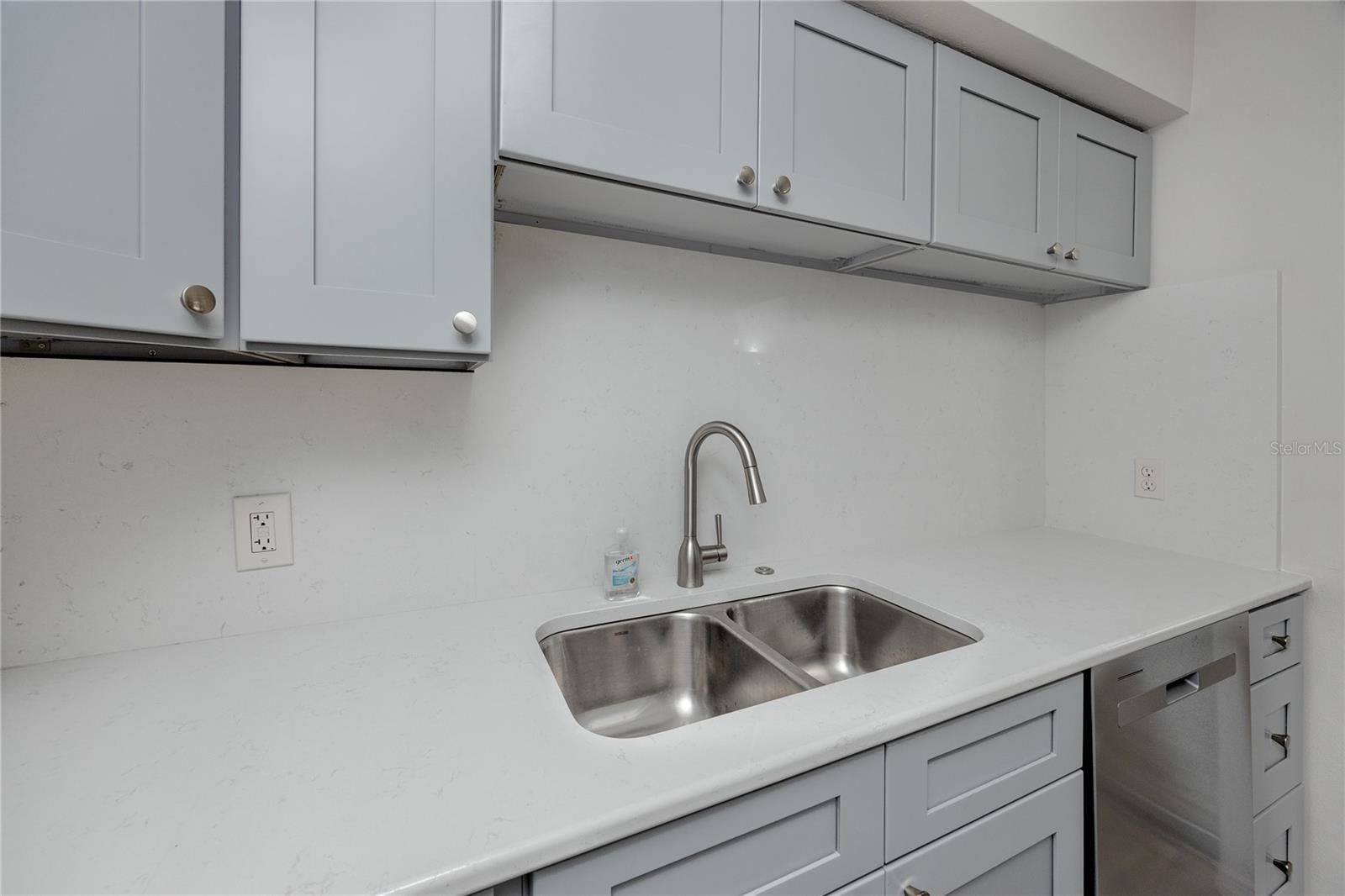 Image 16 of 46 For 4152 55th Way N 1028