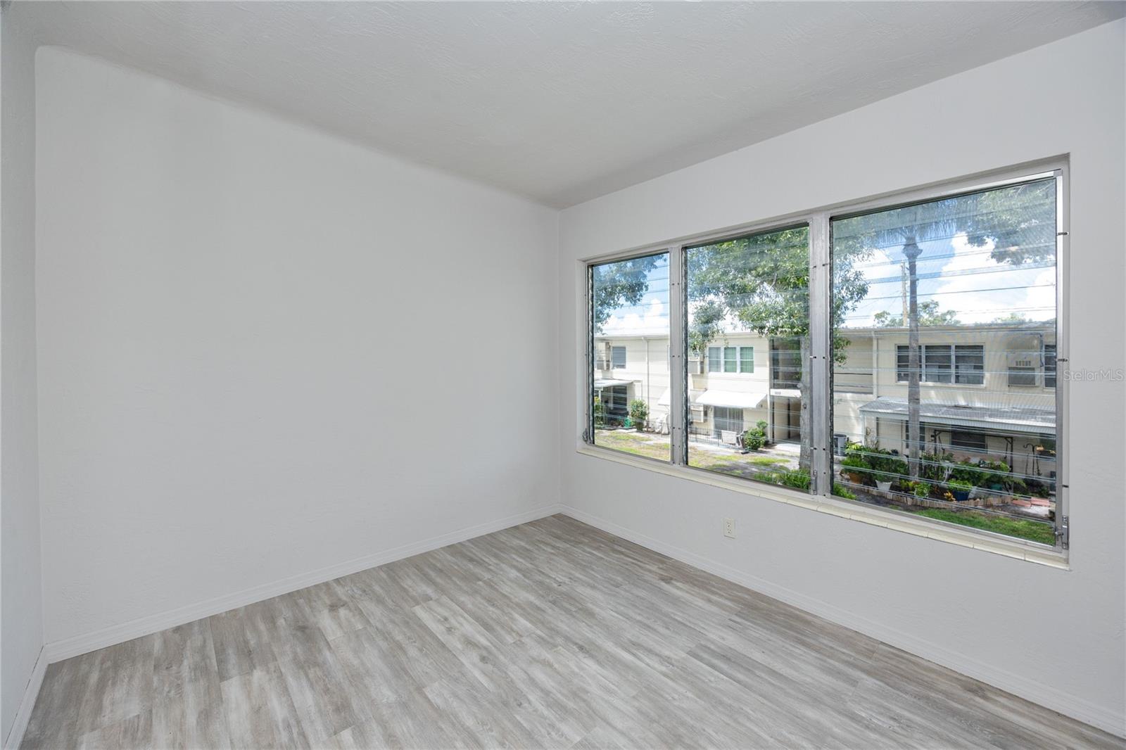 Image 21 of 46 For 4152 55th Way N 1028