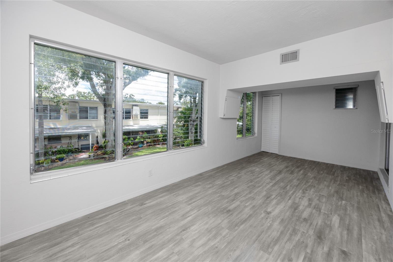 Image 23 of 46 For 4152 55th Way N 1028