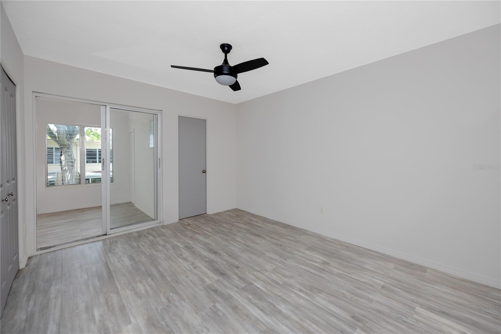 Image 27 of 46 For 4152 55th Way N 1028