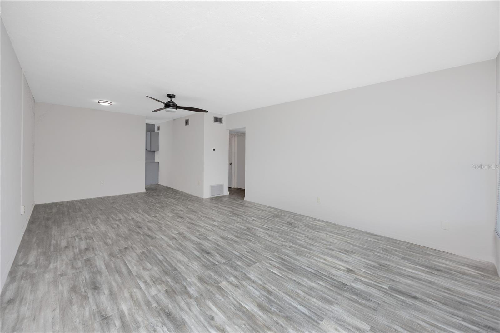 Image 6 of 46 For 4152 55th Way N 1028