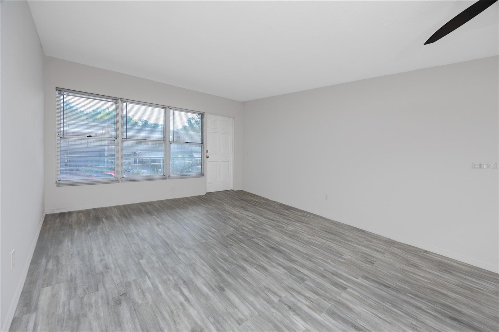 Image 7 of 46 For 4152 55th Way N 1028