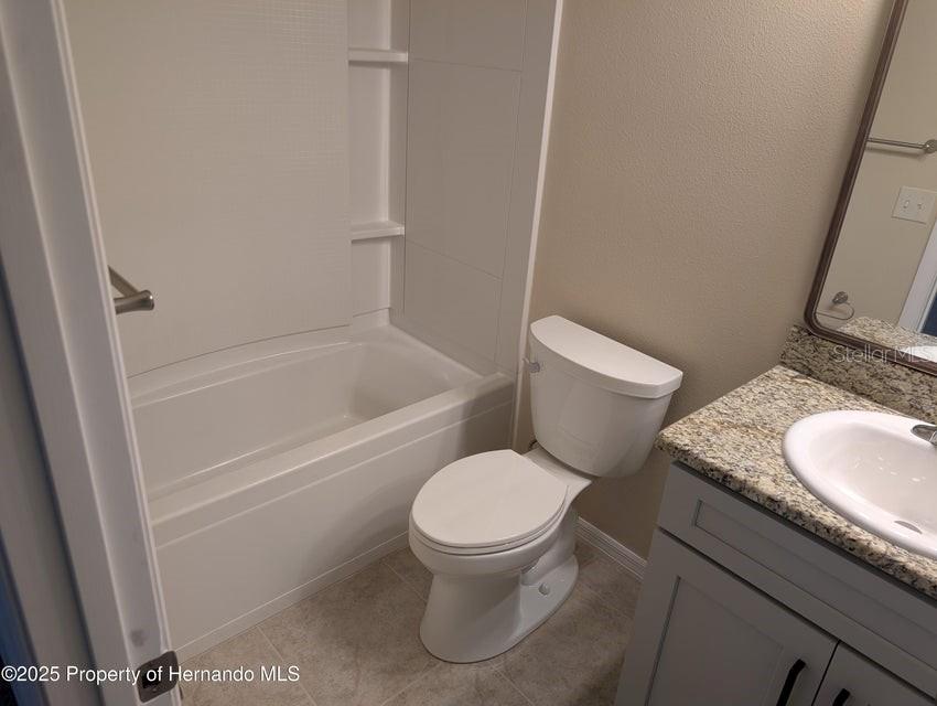 Image 14 of 26 For 15914 Stable Run Drive