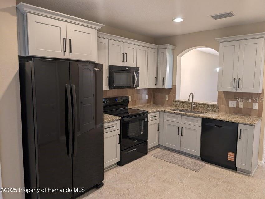 Image 4 of 26 For 15914 Stable Run Drive