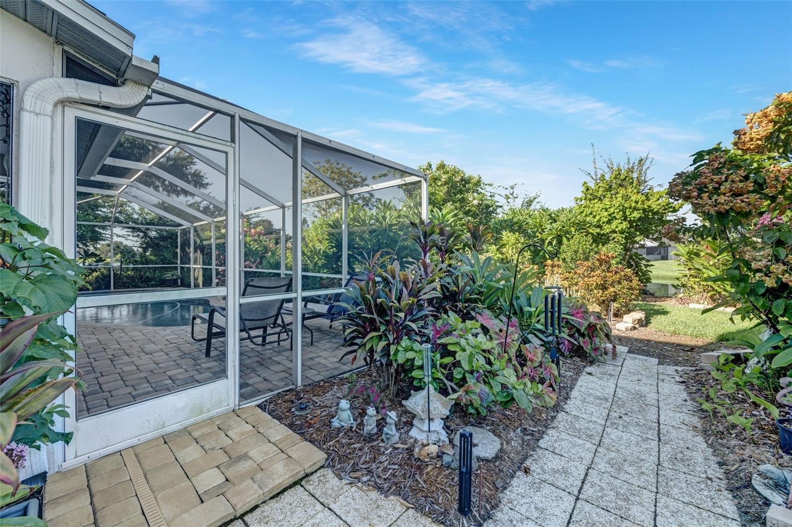 Listing photo id 47 for 2026 Chelam Way