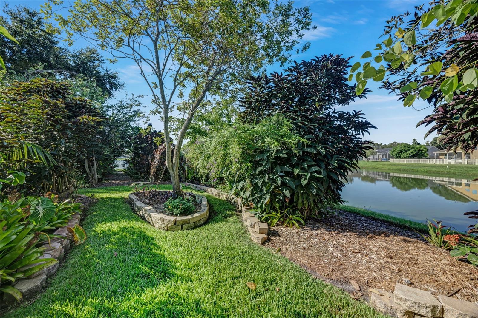 Listing photo id 53 for 2026 Chelam Way