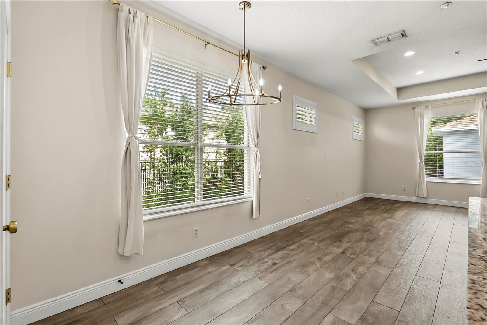 Image 6 of 40 For 10117 Sweetleaf Street