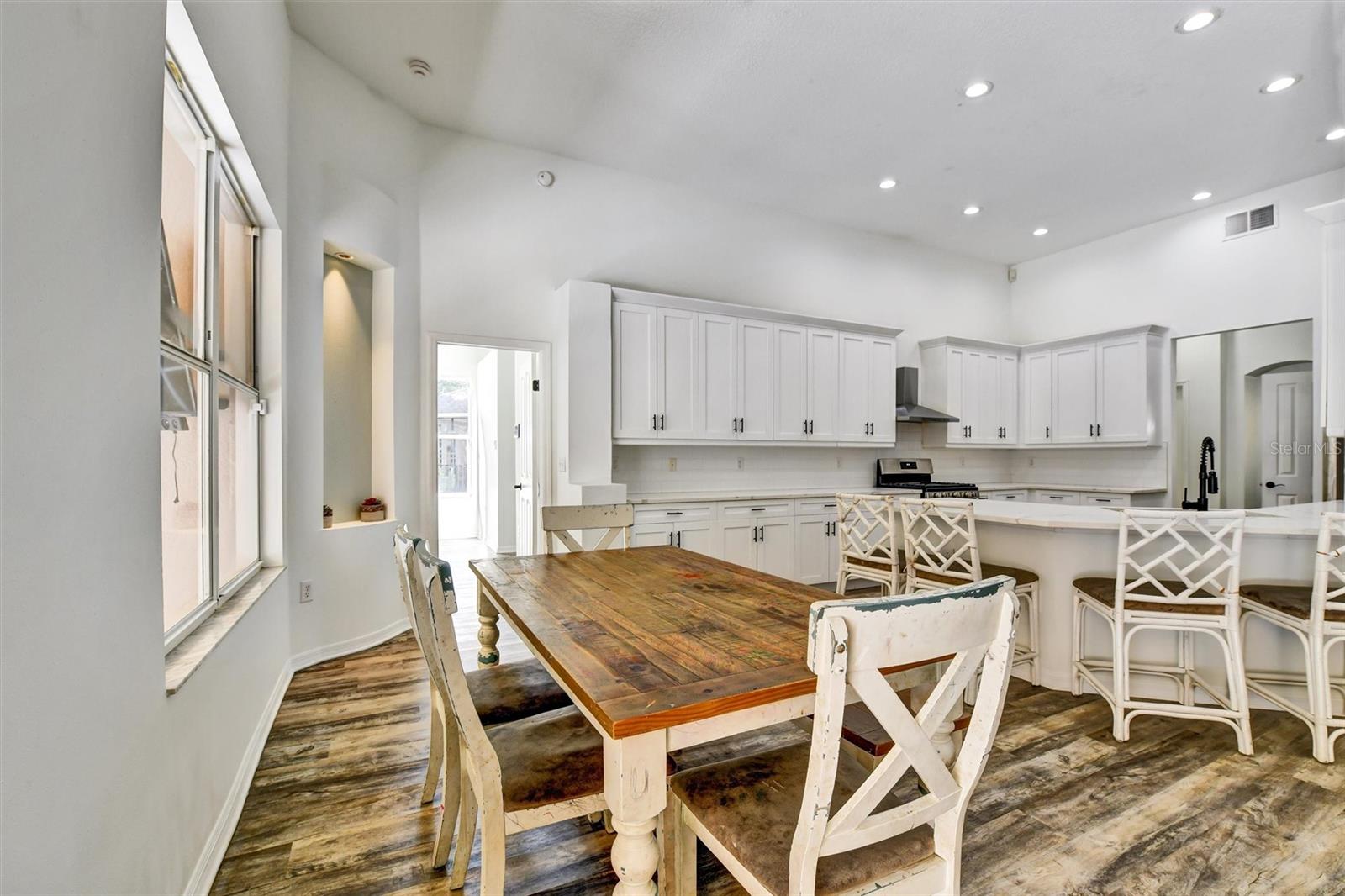 Image 19 of 71 For 10515 Chambers Drive