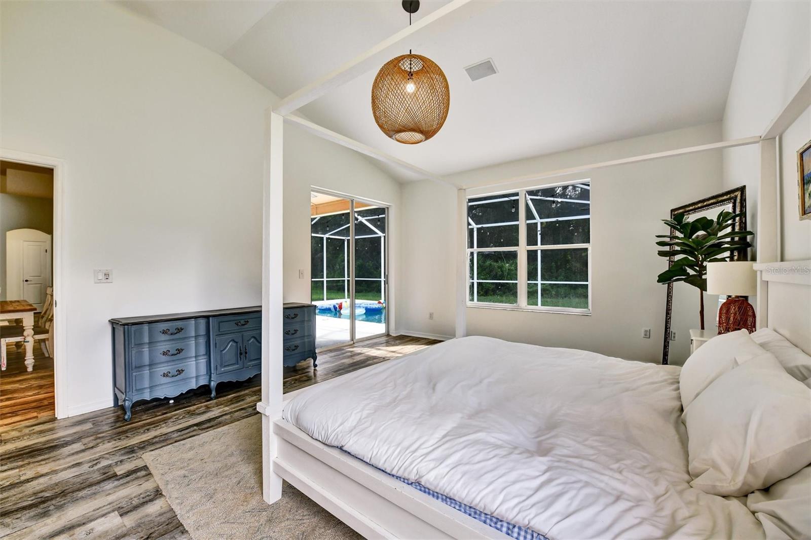 Image 23 of 71 For 10515 Chambers Drive