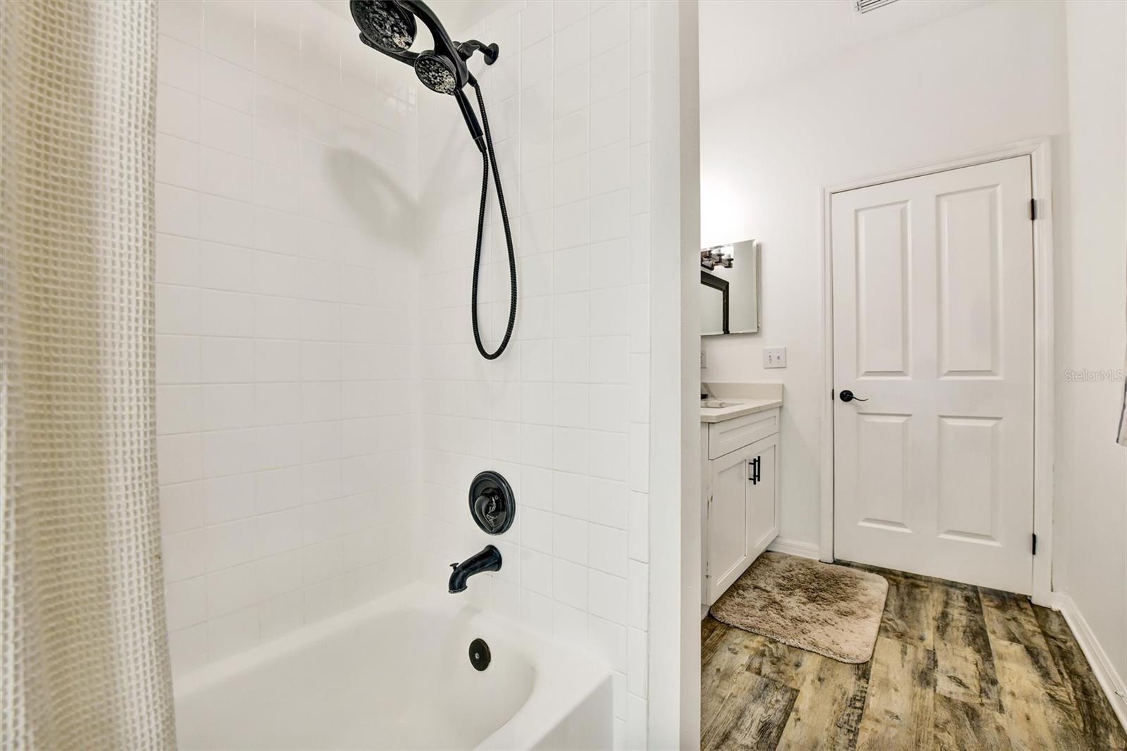 Image 40 of 71 For 10515 Chambers Drive