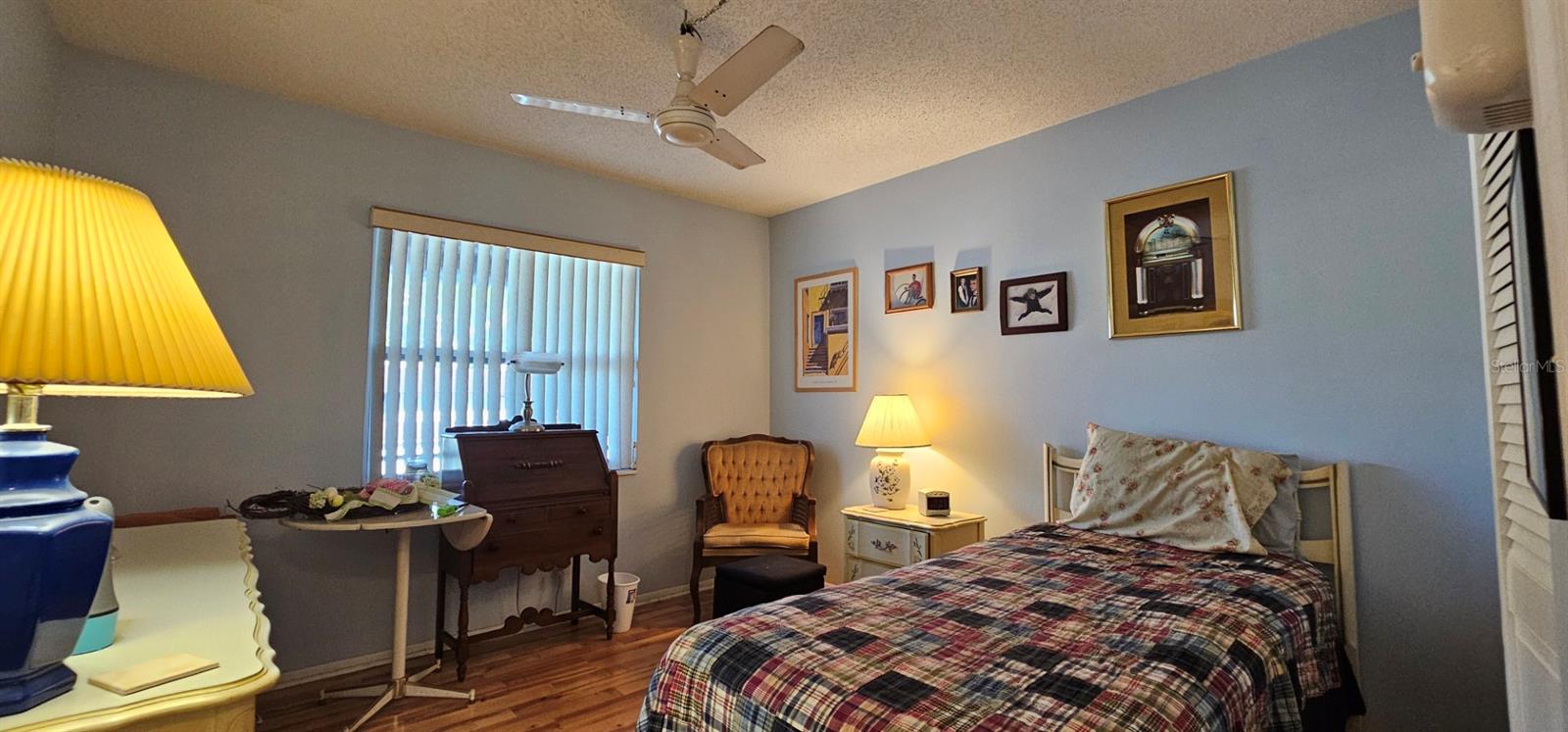 Image 19 of 45 For 1100 Bay Drive 105