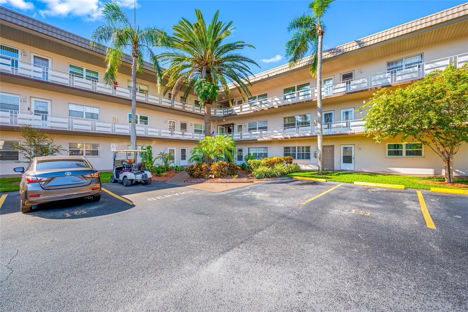 Details for 5530 80th Street N C302, ST PETERSBURG, FL 33709
