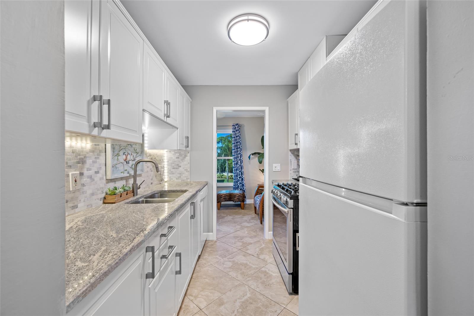 Image 12 of 36 For 5530 80th Street N C302