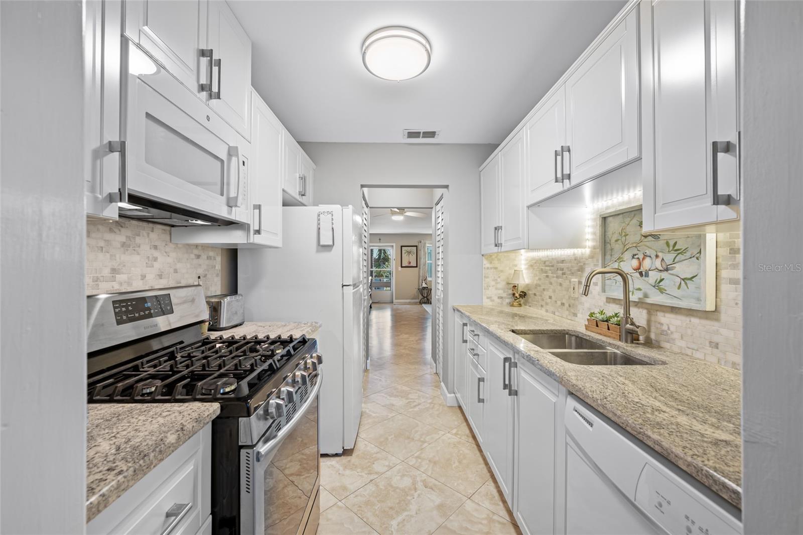 Image 16 of 36 For 5530 80th Street N C302