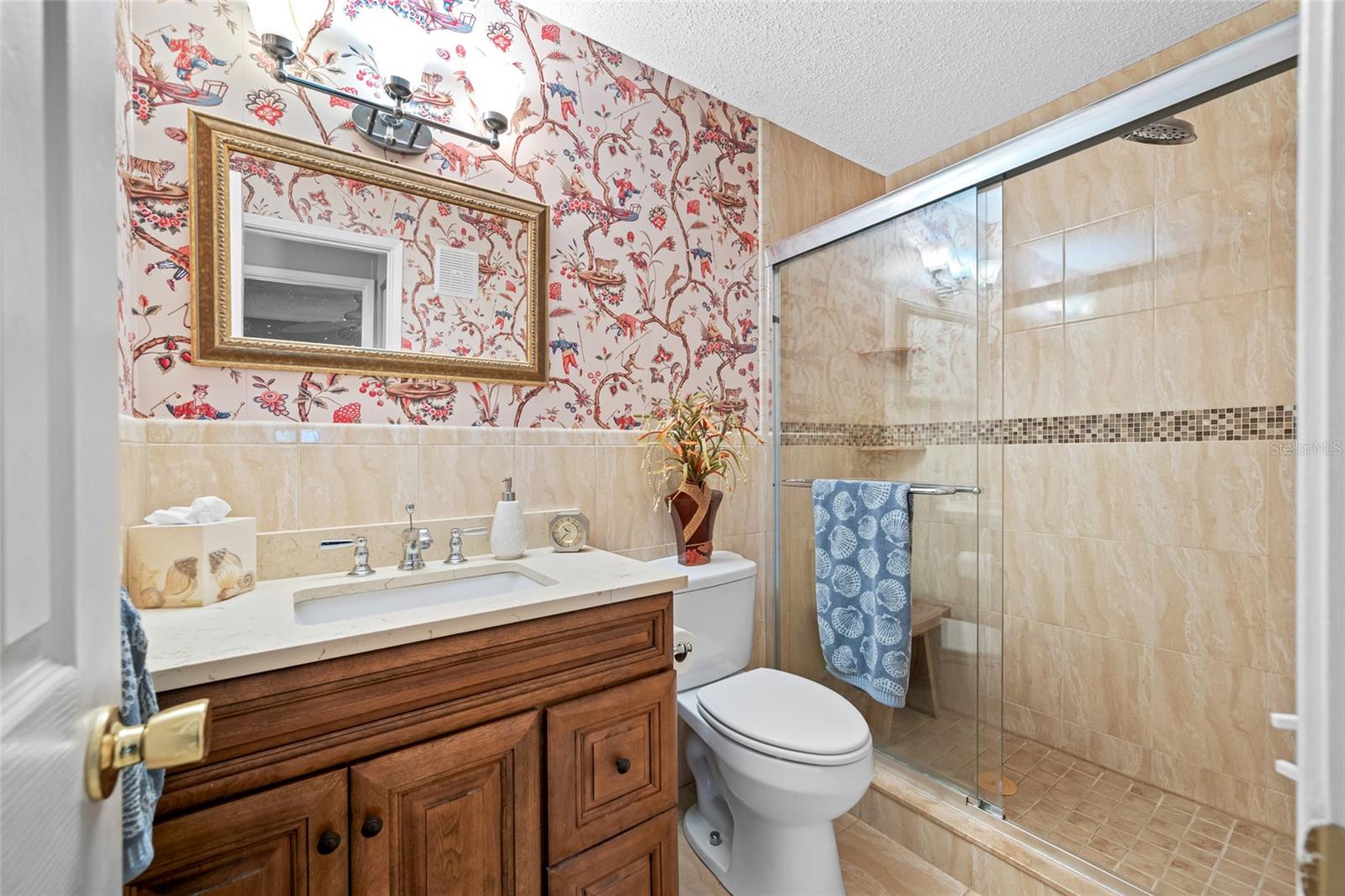 Image 25 of 36 For 5530 80th Street N C302