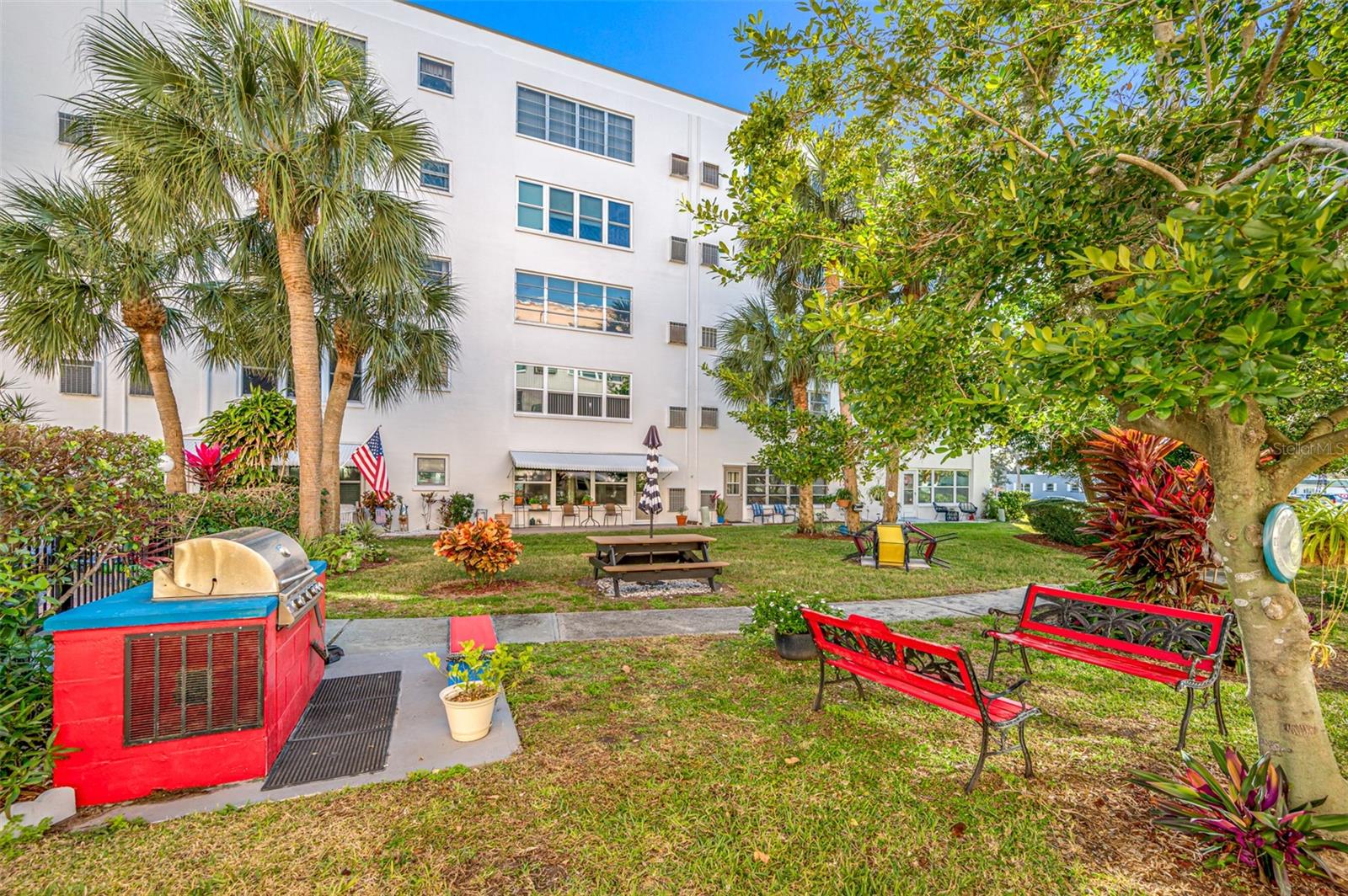Image 31 of 36 For 5530 80th Street N C302