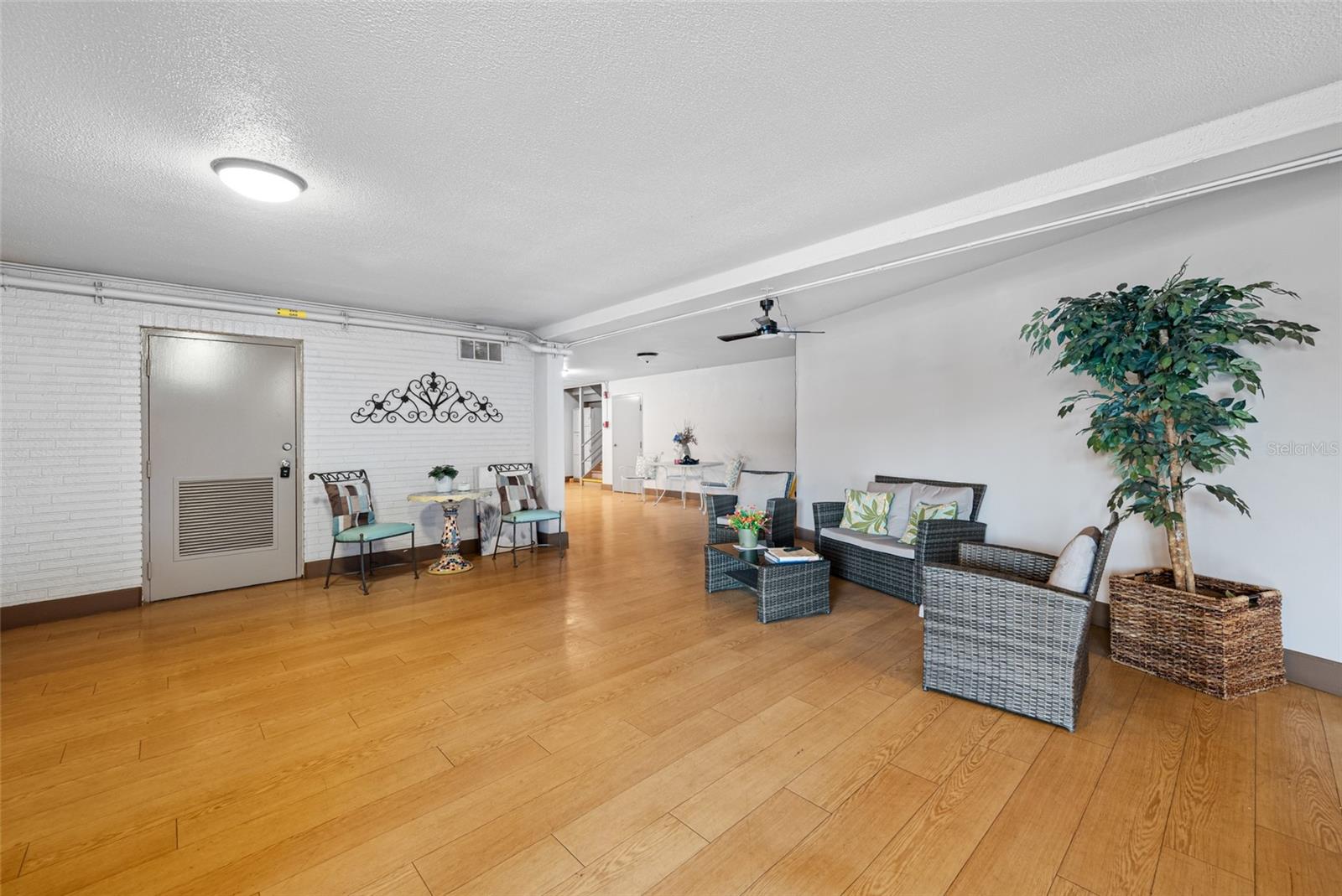 Image 8 of 36 For 5530 80th Street N C302