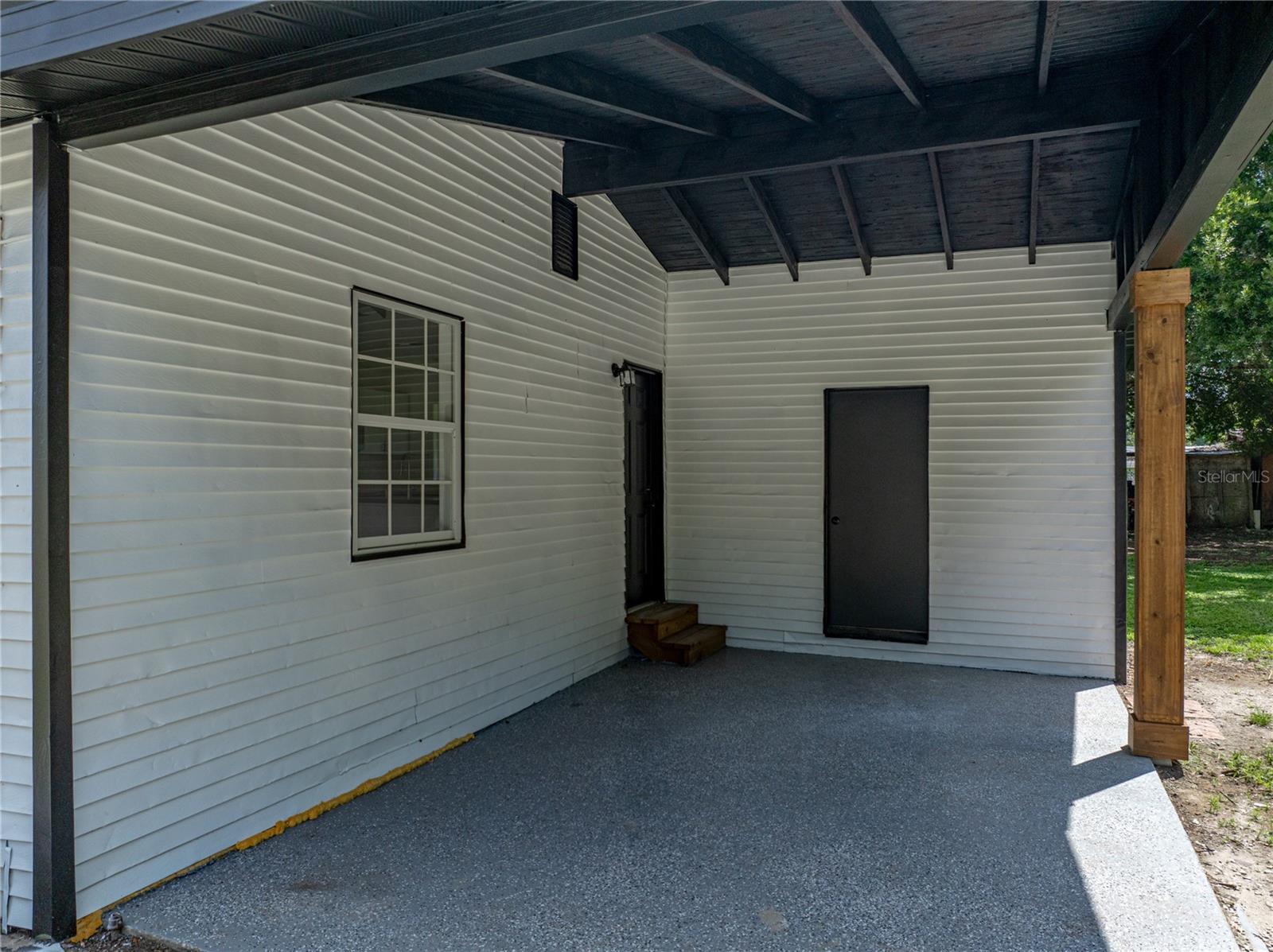 Image 10 of 40 For 18434 Geraldine Road