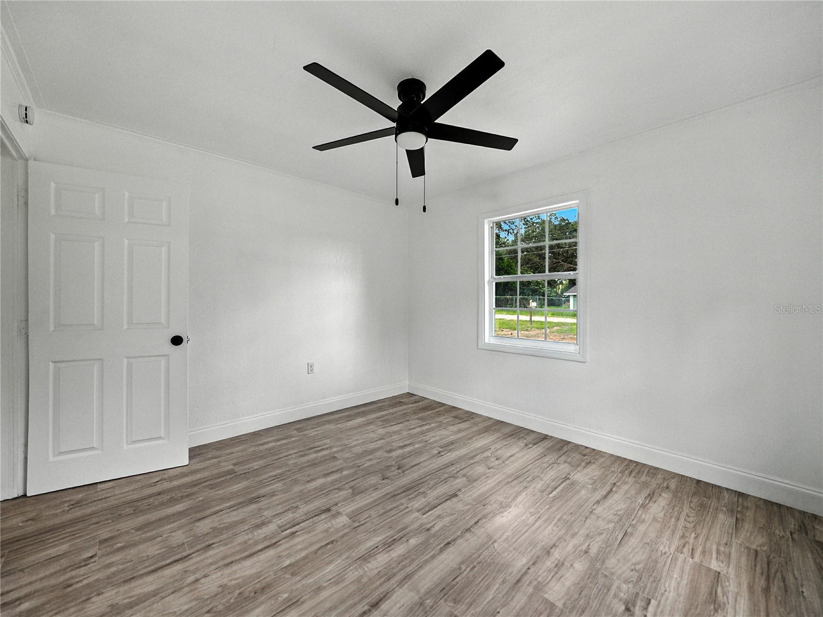 Image 28 of 40 For 18434 Geraldine Road