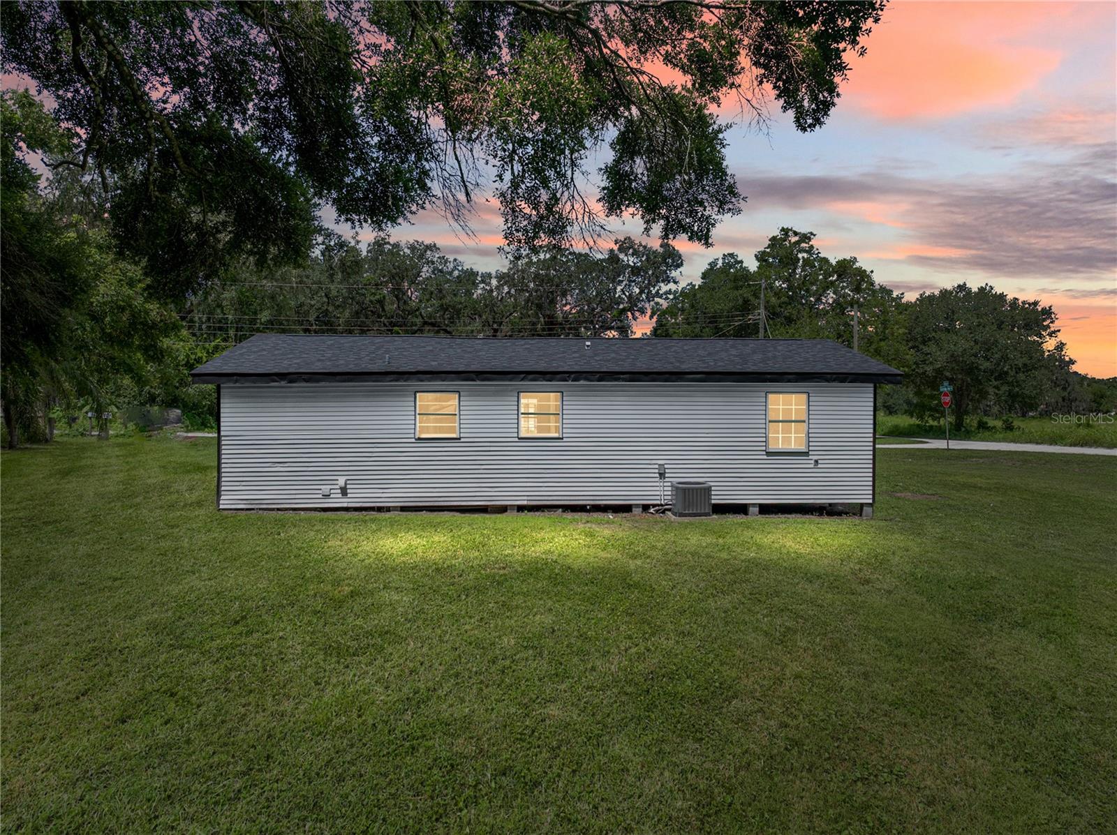 Image 35 of 40 For 18434 Geraldine Road