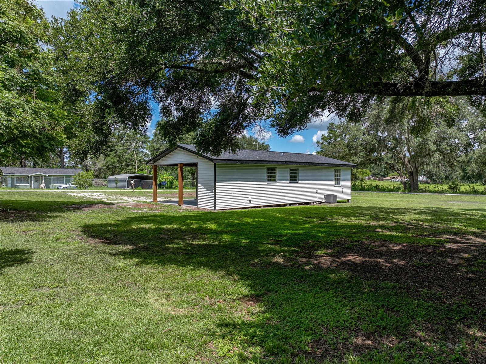 Image 37 of 40 For 18434 Geraldine Road