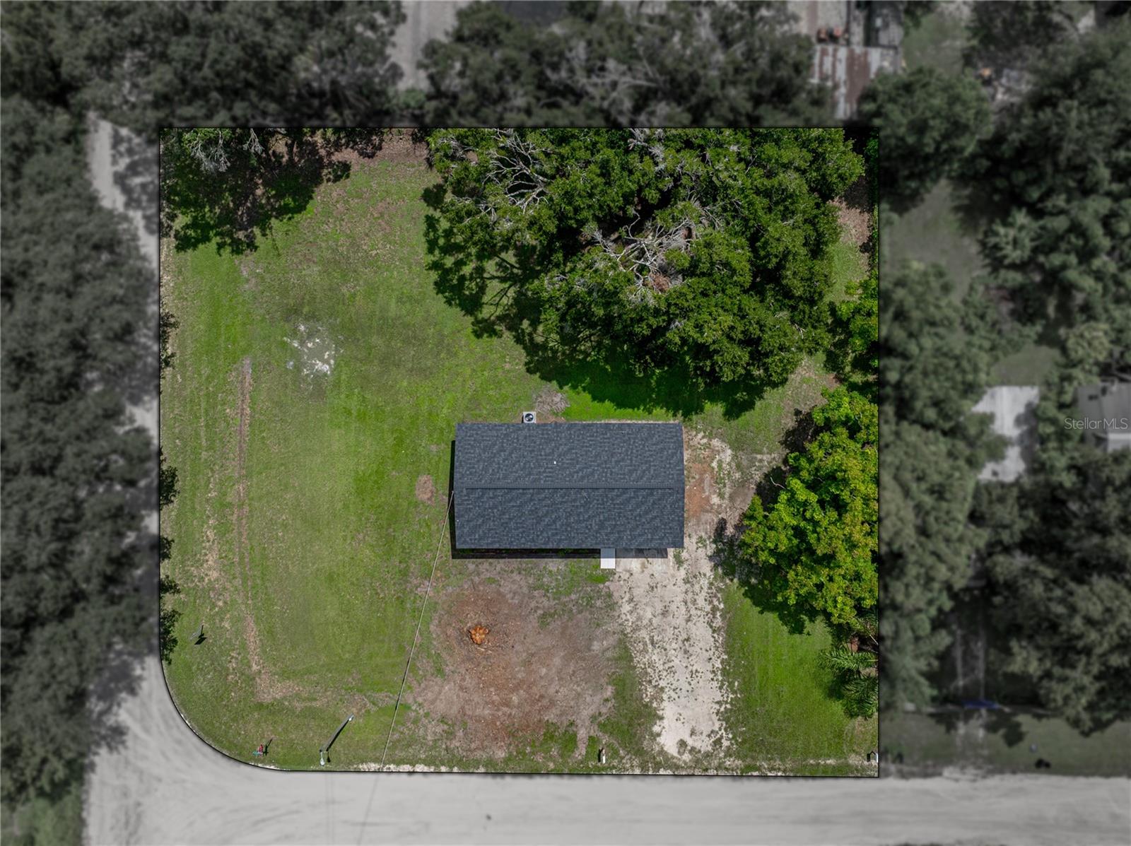 Image 5 of 40 For 18434 Geraldine Road