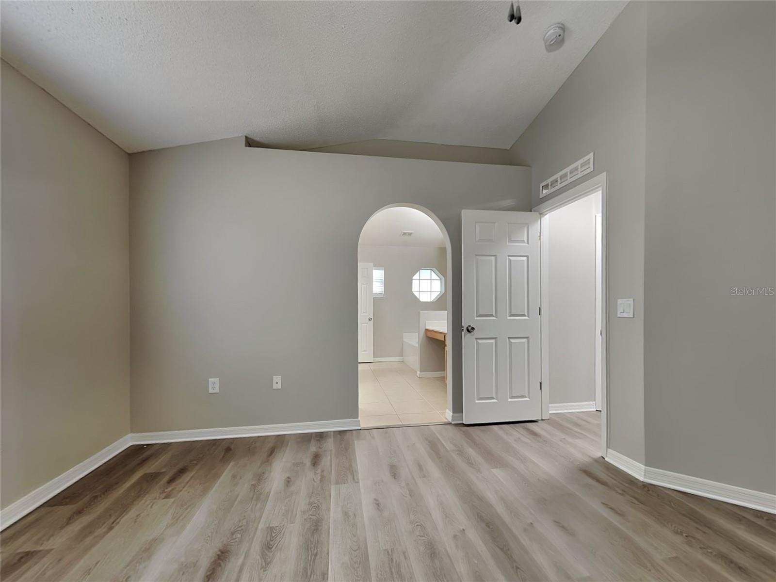 Image 8 of 24 For 10409 Fly Fishing Street