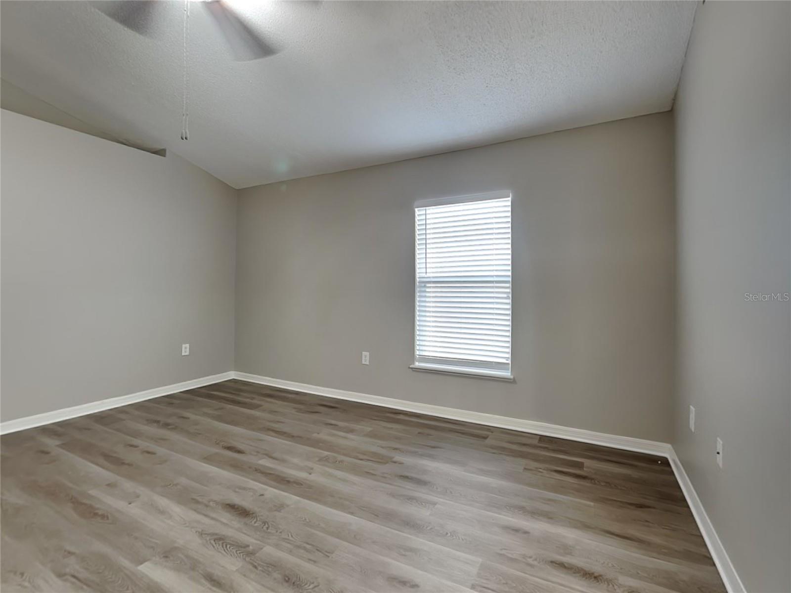Image 9 of 24 For 10409 Fly Fishing Street