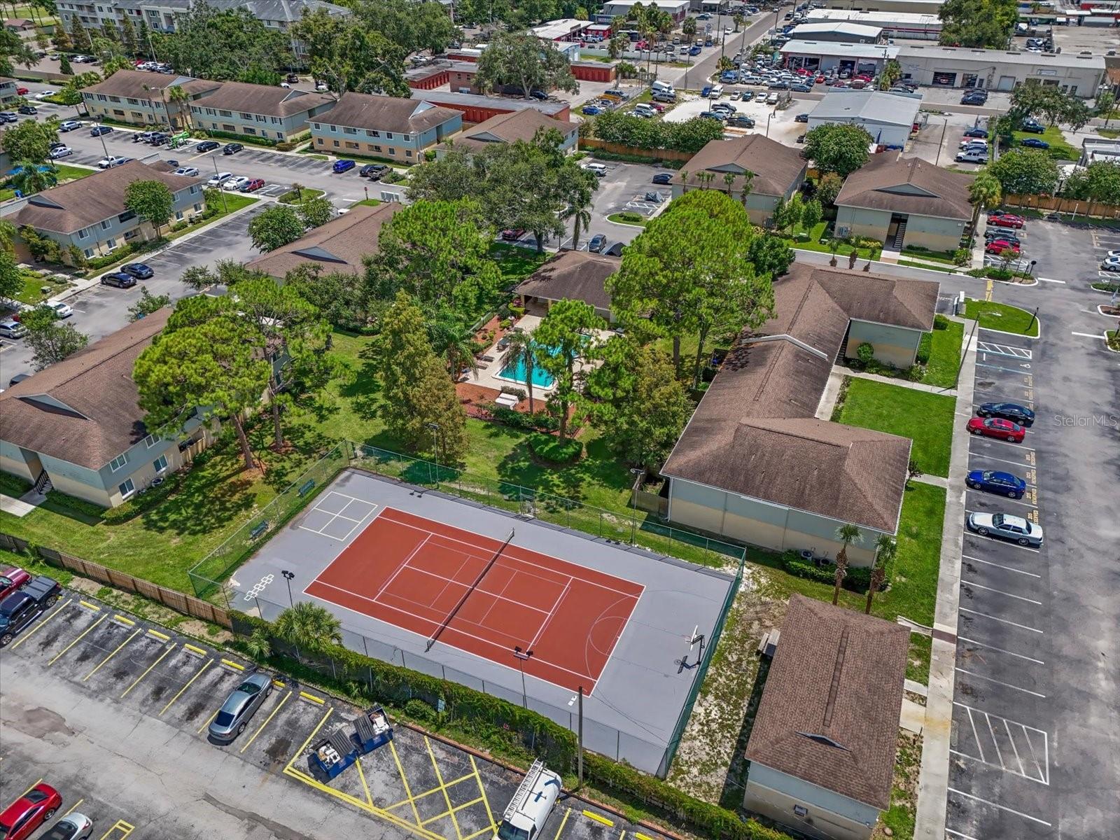 Image 18 of 21 For 638 Golden Raintree Place