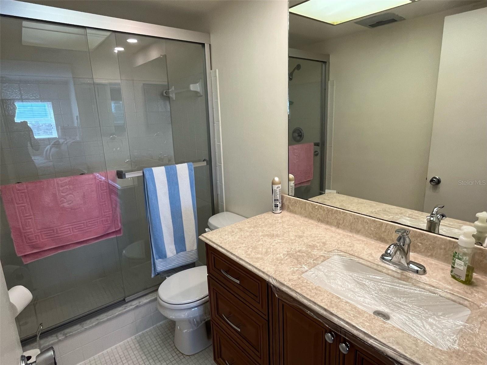 Image 25 of 28 For 5555 Gulf Boulevard 406