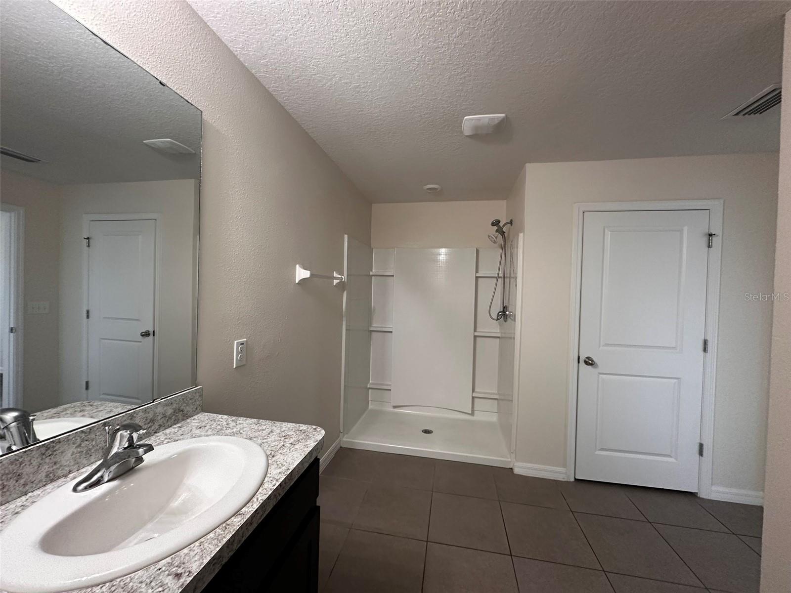 Image 19 of 21 For 7493 Tuscan Bay Circle