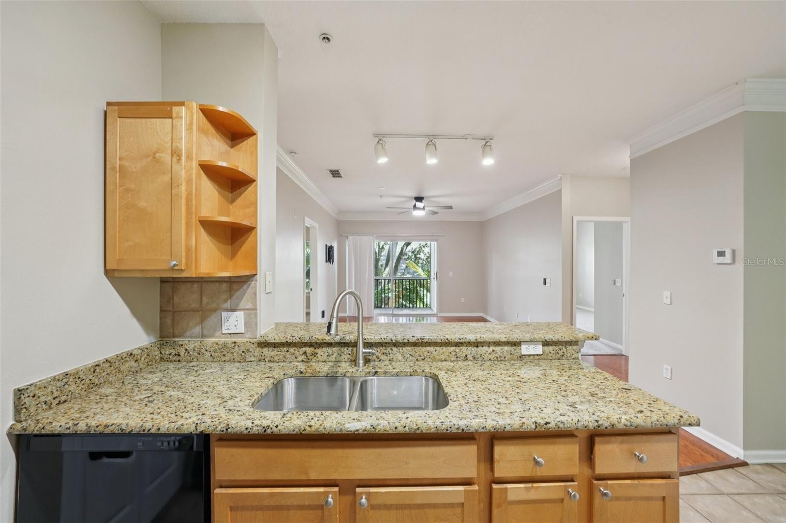 Image 22 of 59 For 4207 Dale Mabry Highway  11207