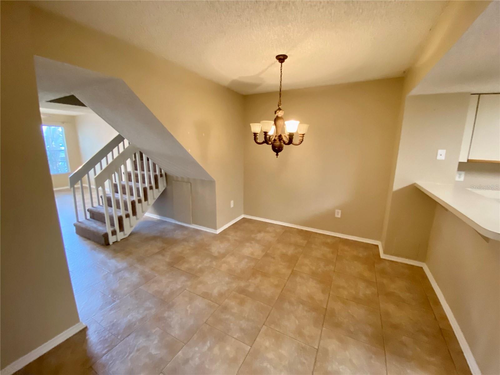 Image 21 of 49 For 2267 Fletchers Point Circle