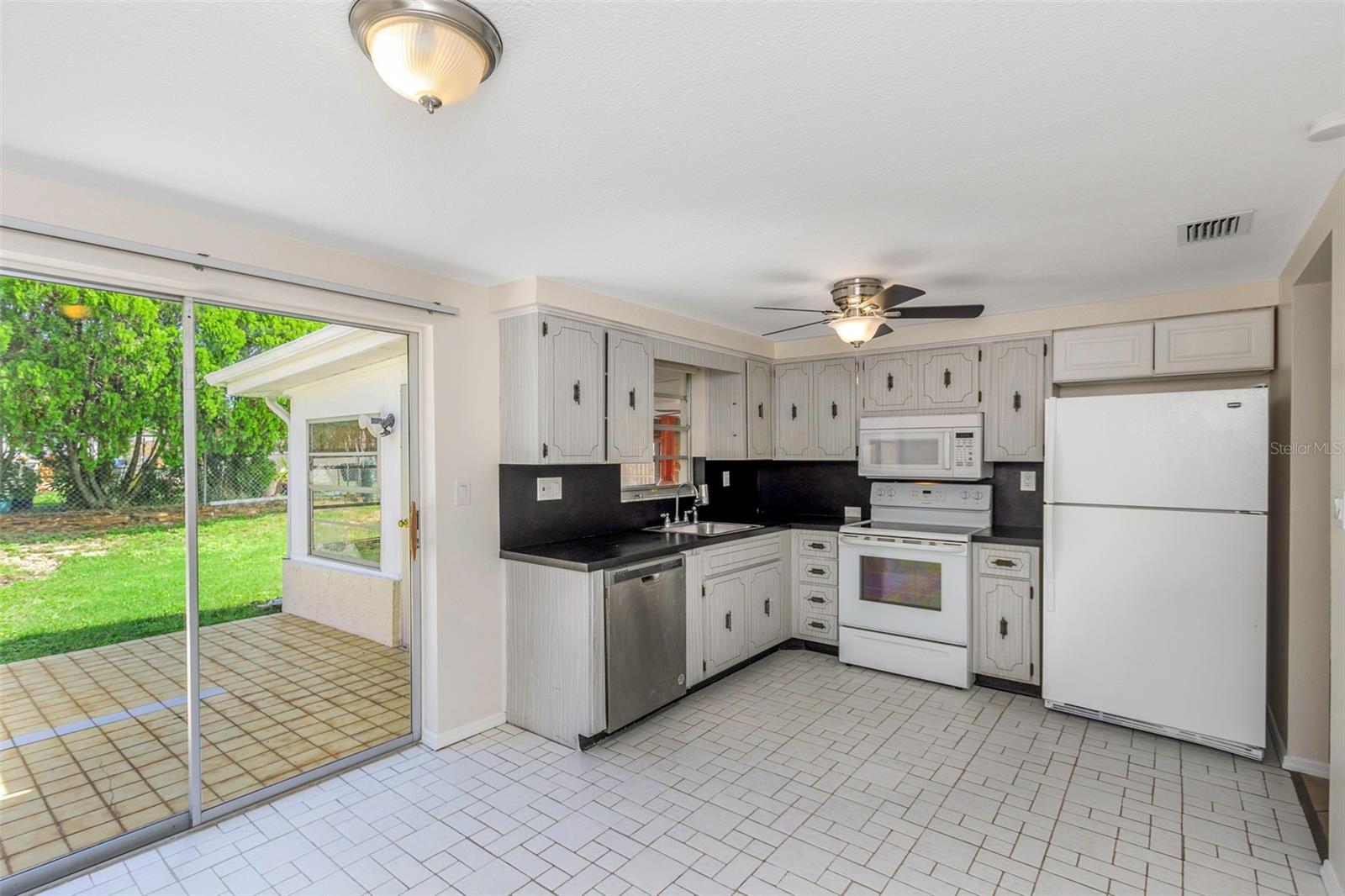 Image 18 of 42 For 3335 Allandale Drive