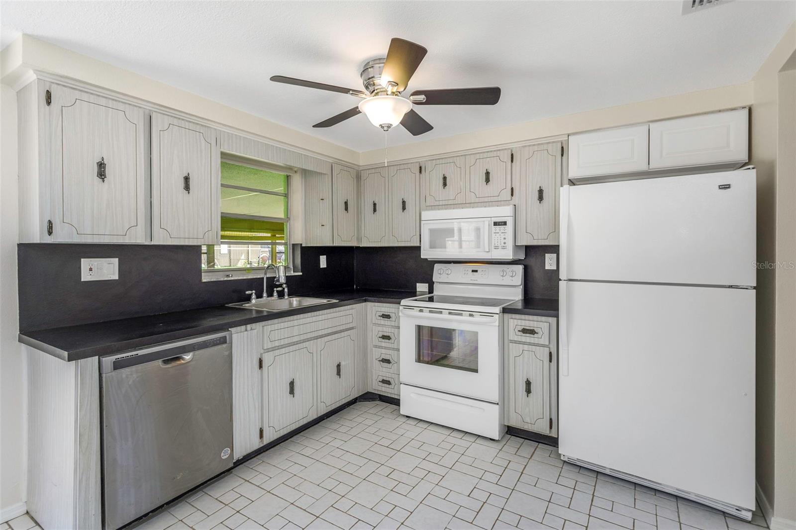 Image 19 of 42 For 3335 Allandale Drive