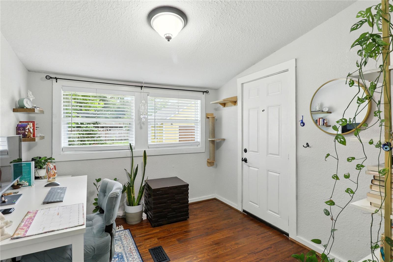 Image 12 of 36 For 5430 16th Street