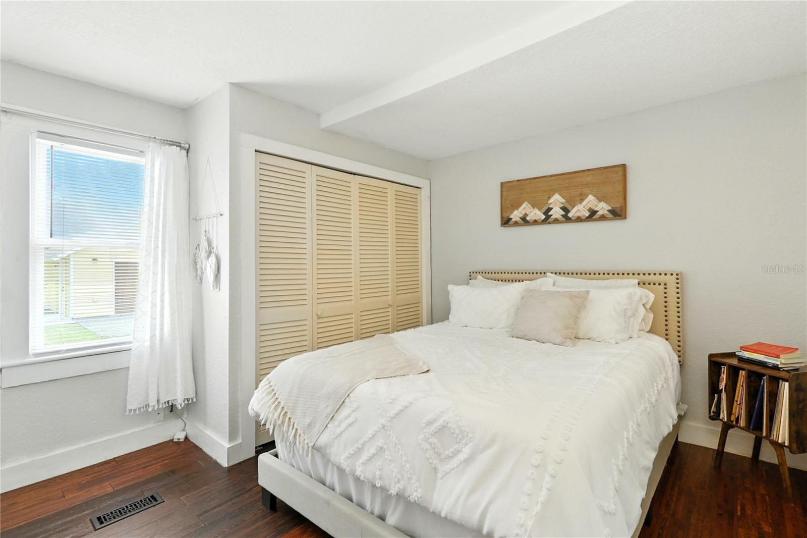 Image 18 of 36 For 5430 16th Street