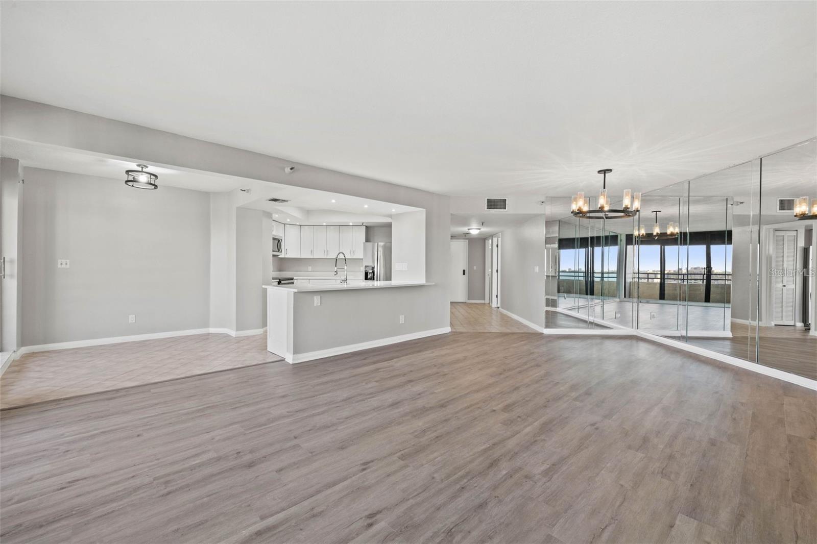 Image 23 of 46 For 5950 Pelican Bay Plaza S Ph-1c