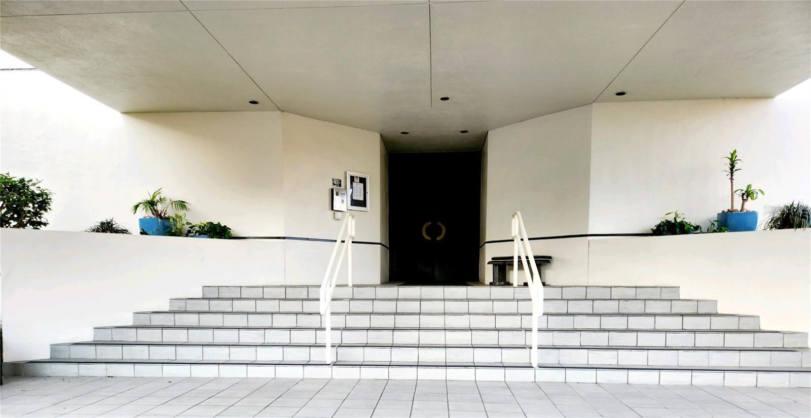 Image 9 of 46 For 5950 Pelican Bay Plaza S Ph-1c