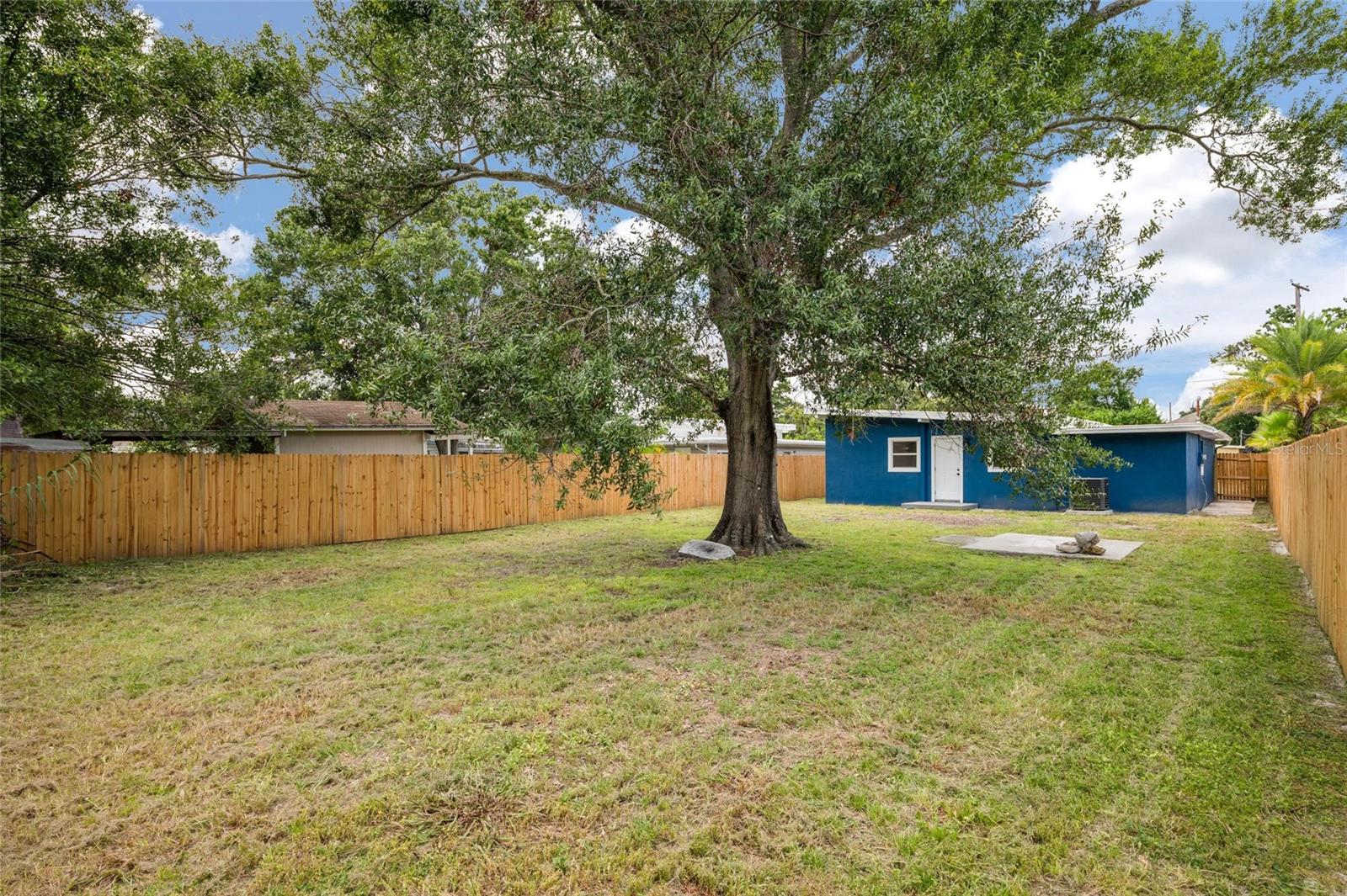Image 22 of 23 For 4606 Paxton Avenue