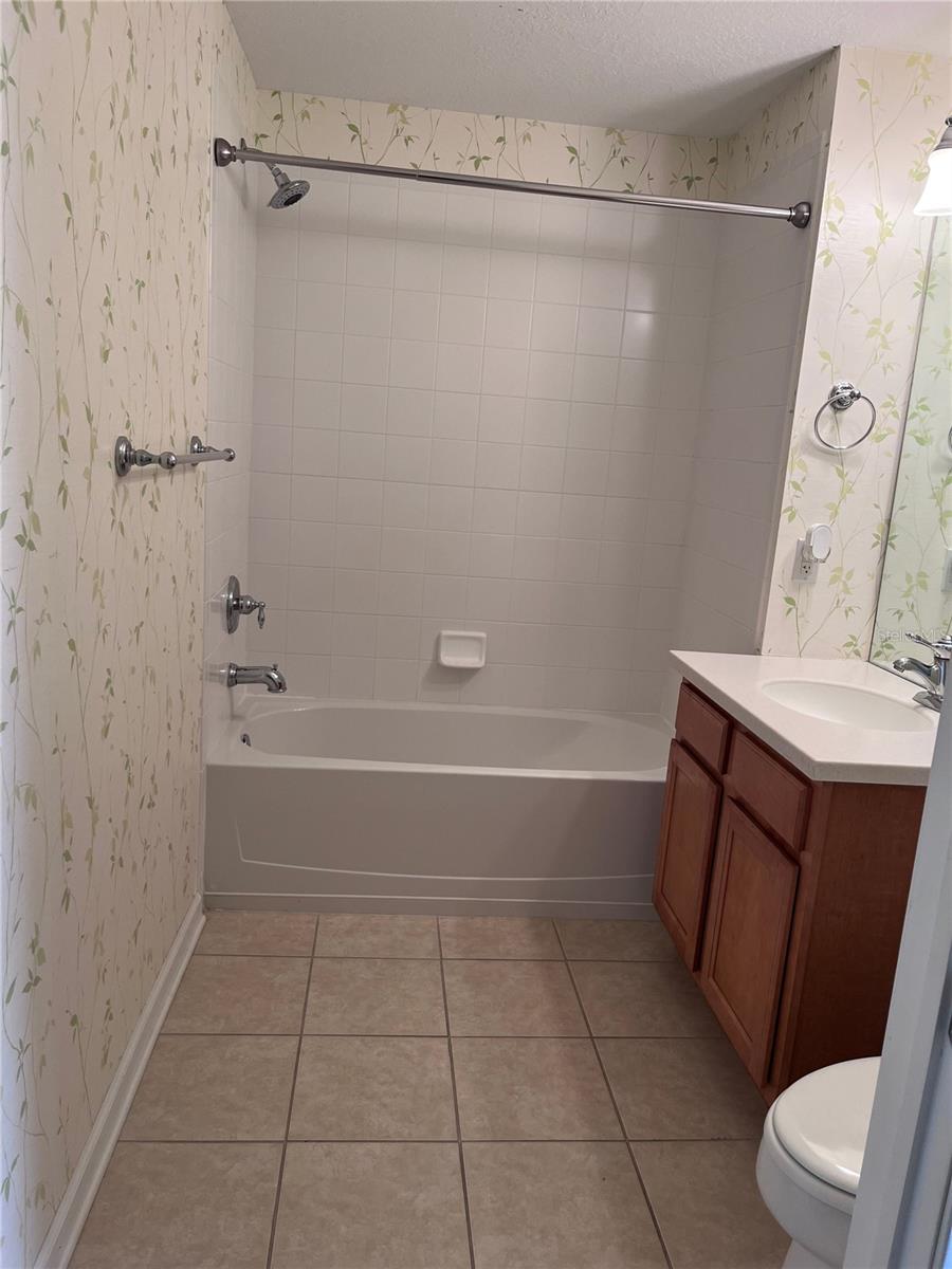 Image 32 of 42 For 2066 Carriage Lane