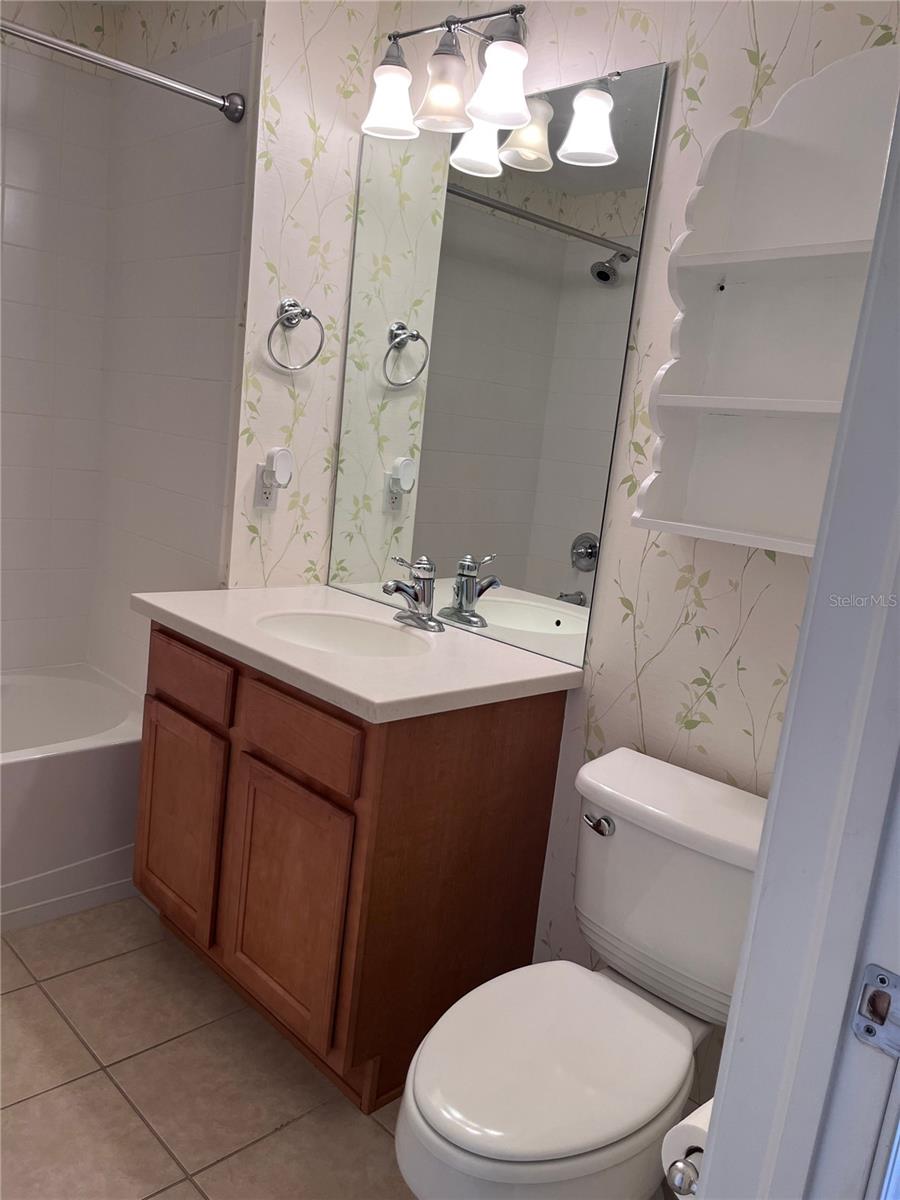 Image 33 of 42 For 2066 Carriage Lane