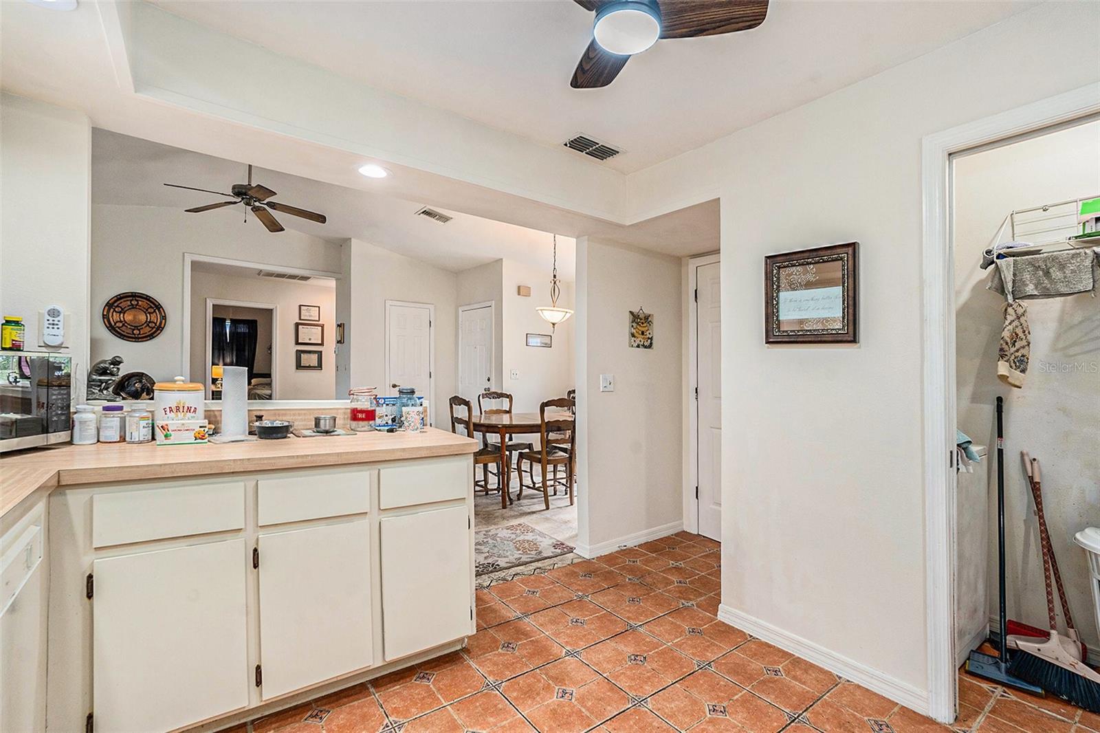 Image 16 of 30 For 8825 Manos Circle