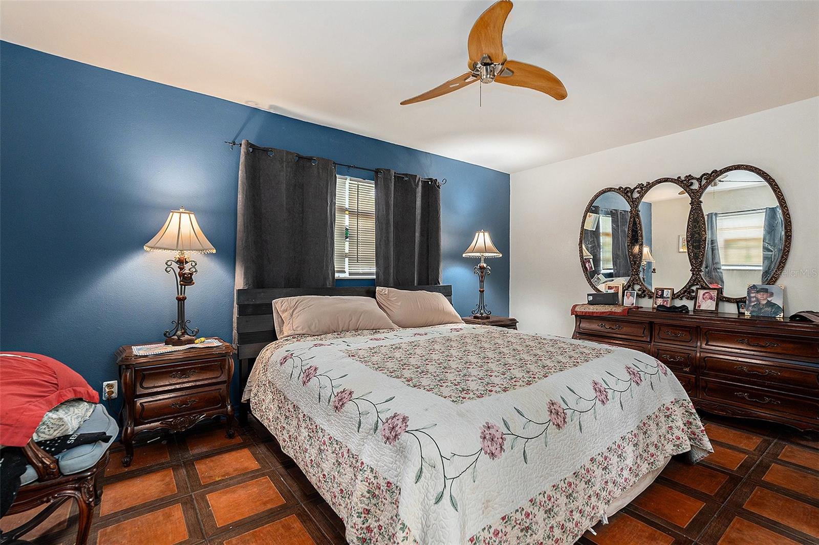 Image 18 of 30 For 8825 Manos Circle