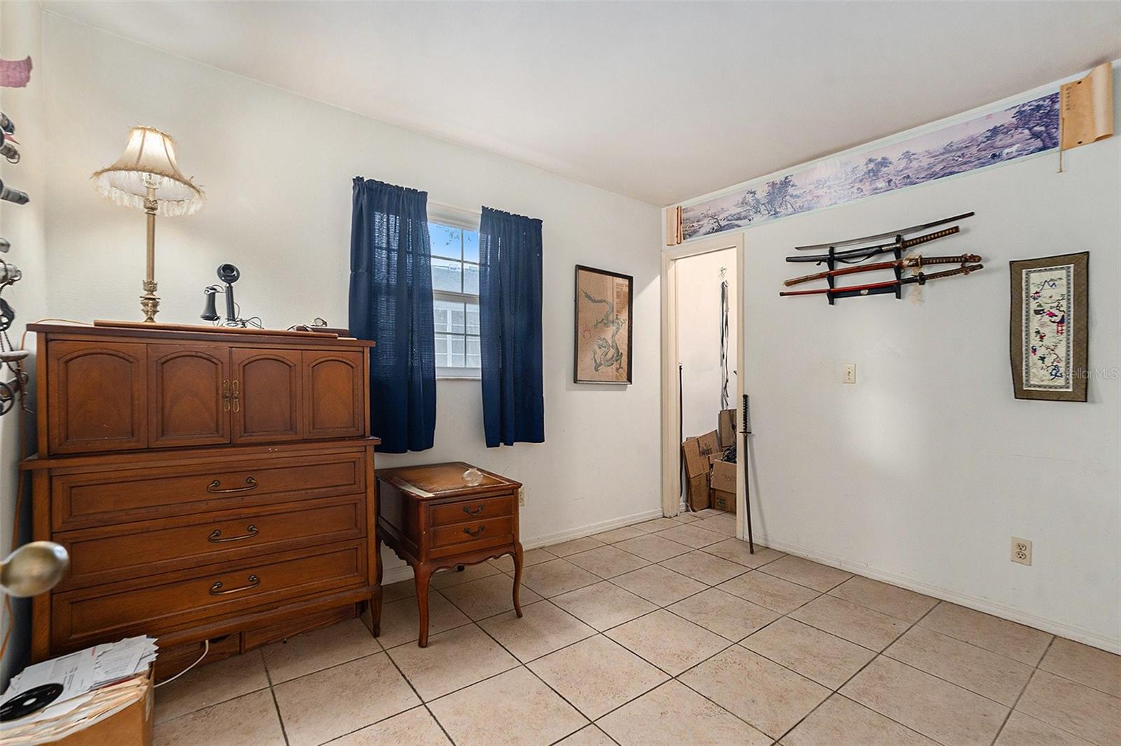 Image 24 of 30 For 8825 Manos Circle