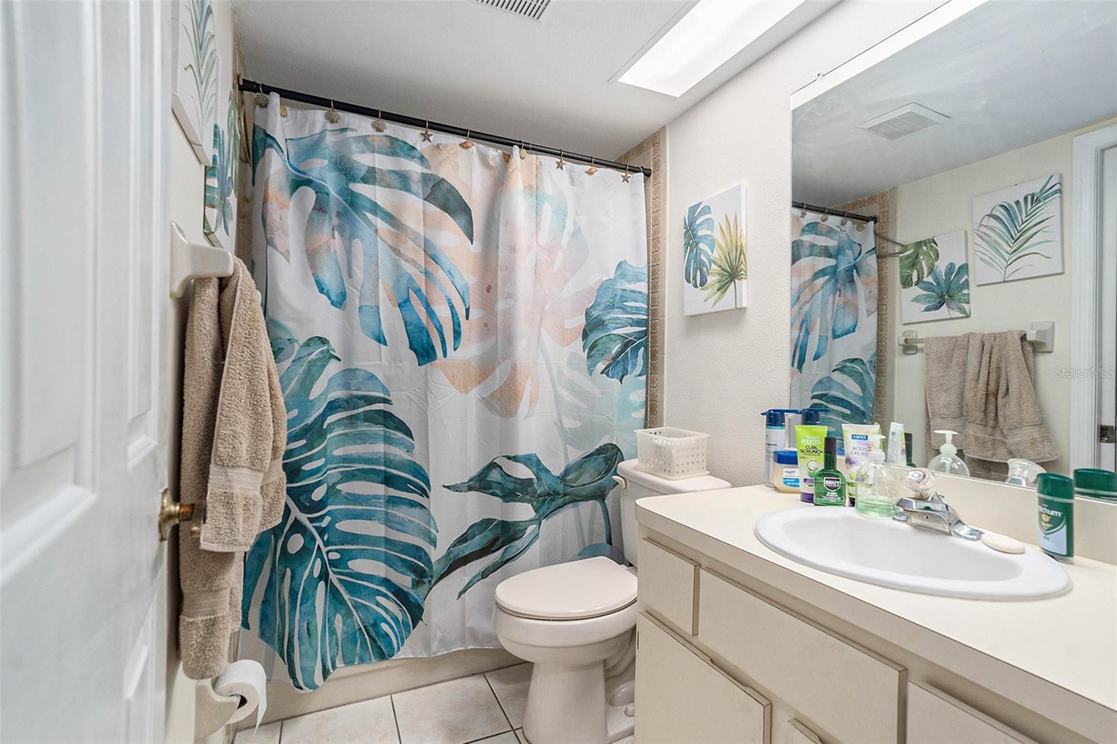 Image 27 of 30 For 8825 Manos Circle
