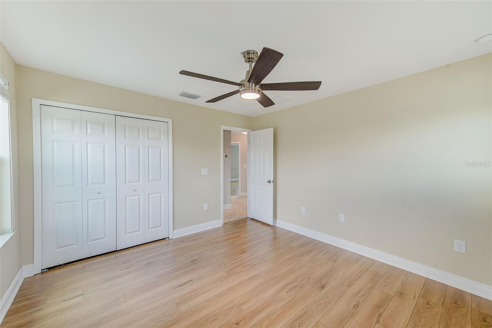 Image 49 of 77 For 8044 Lago Mist Way
