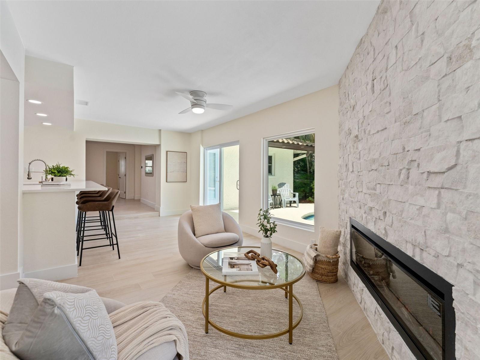 Image 14 of 39 For 7220 Sunshine Drive S