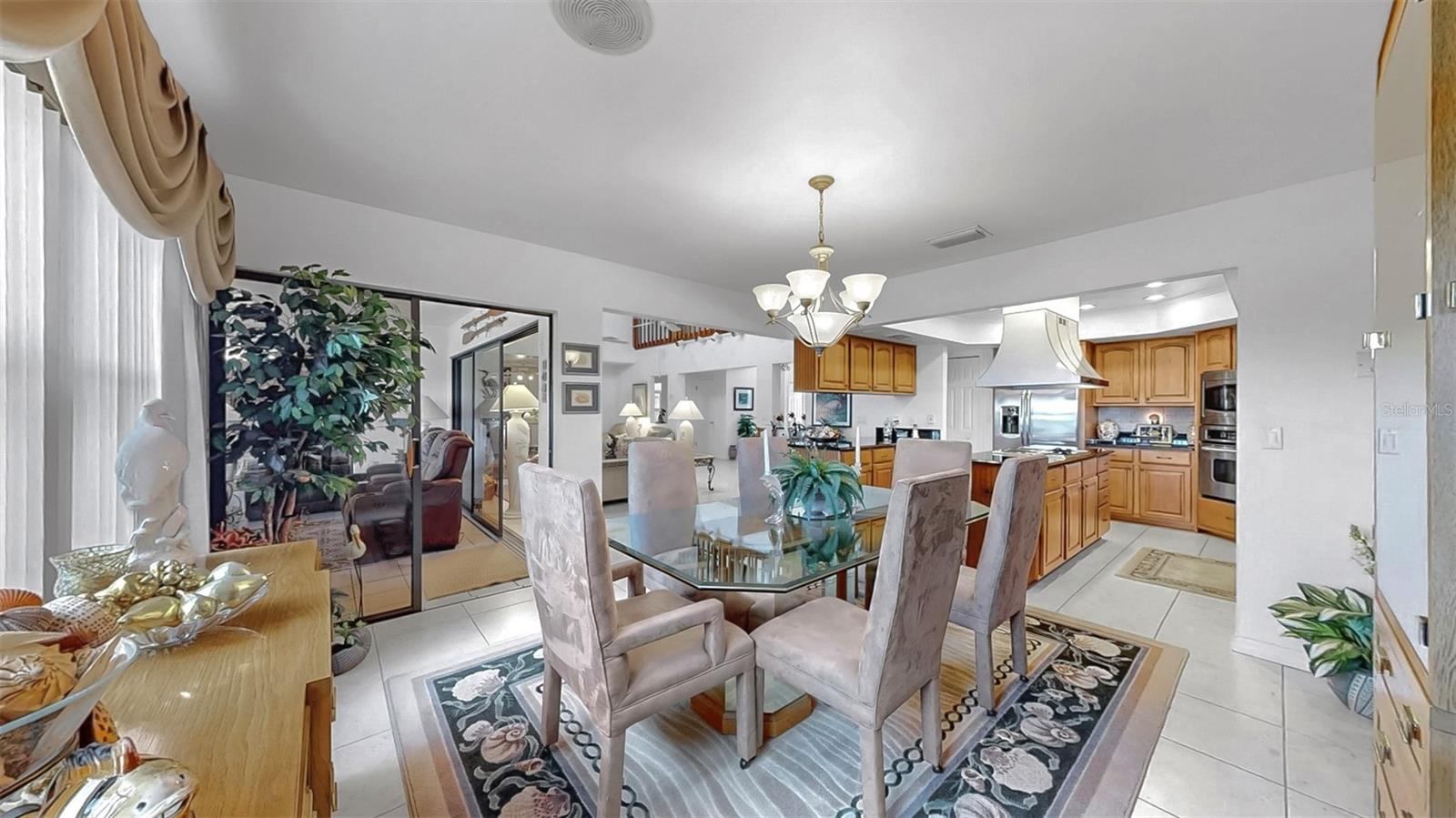 Image 24 of 78 For 929 Symphony Isles Boulevard