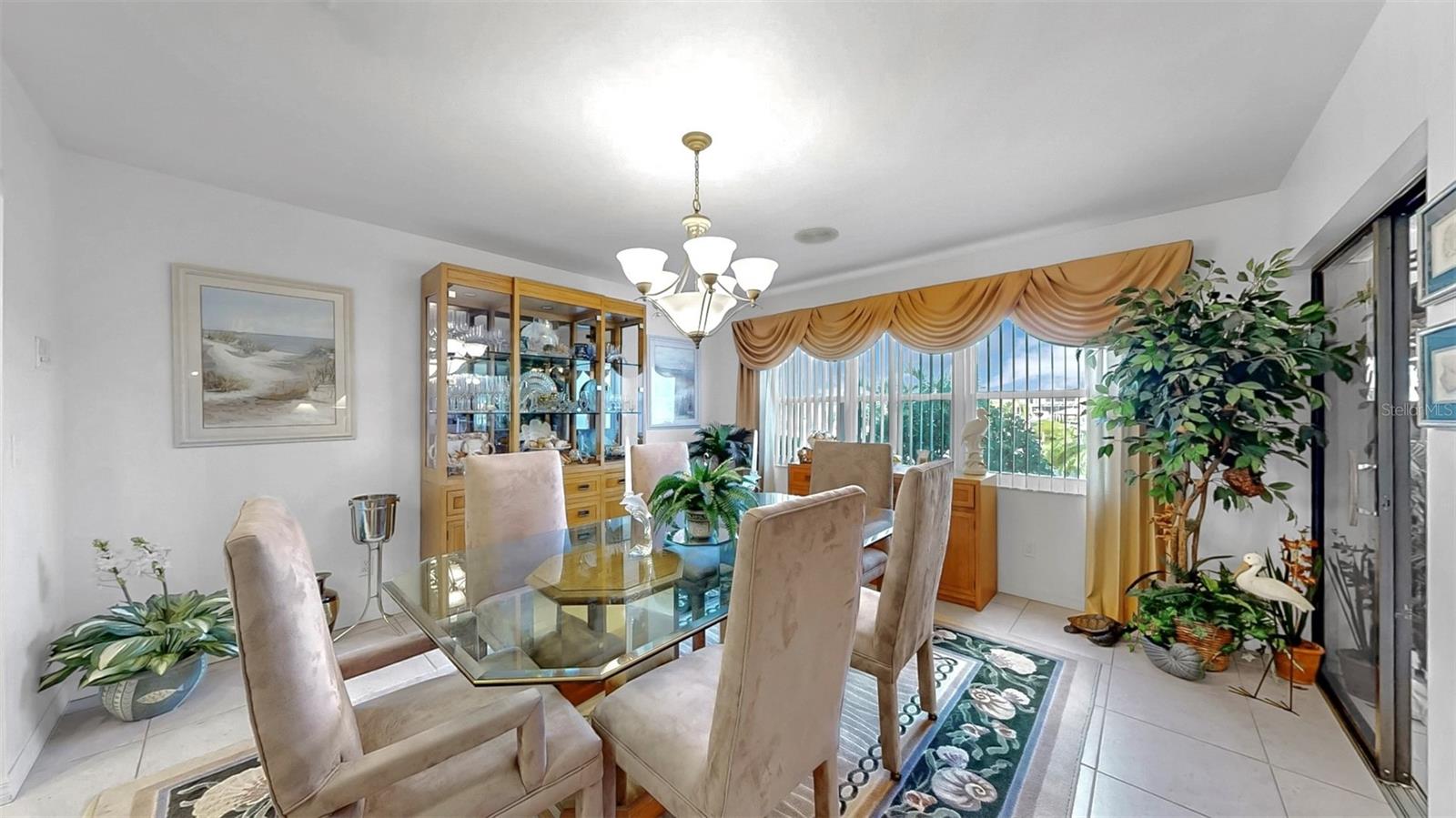 Image 32 of 78 For 929 Symphony Isles Boulevard